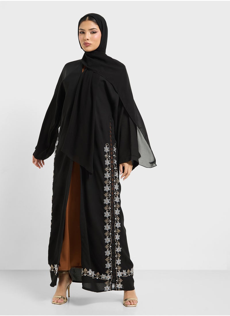 hayas closet Embroidered V-Neck Abaya  - Image 1