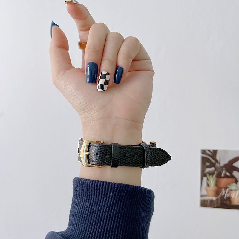 erorex D-Shaped Steel + Genuine Leather Watch Band For Apple Watch Ultra 49Mm&Watch Ultra 2 49Mm / Series 9&8&7 45Mm / Se 3&Se 2&6&Se&5&4 44Mm / 3&2&1 42Mm(Gold + Black) - Image 4