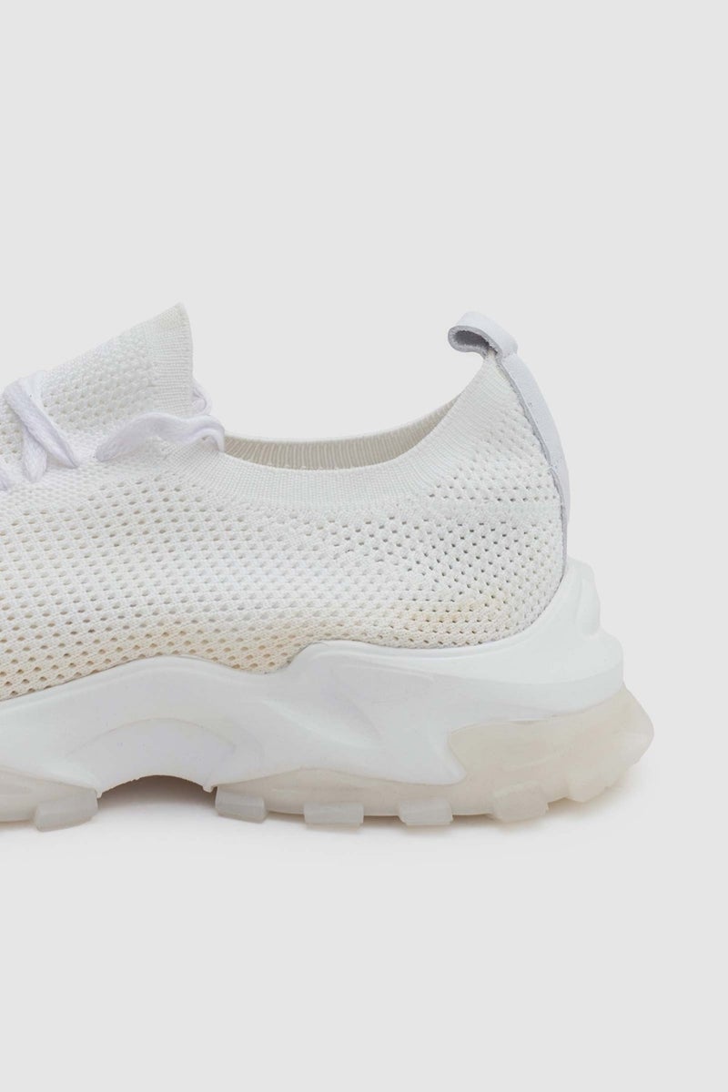 twn White Shoes  - Image 3