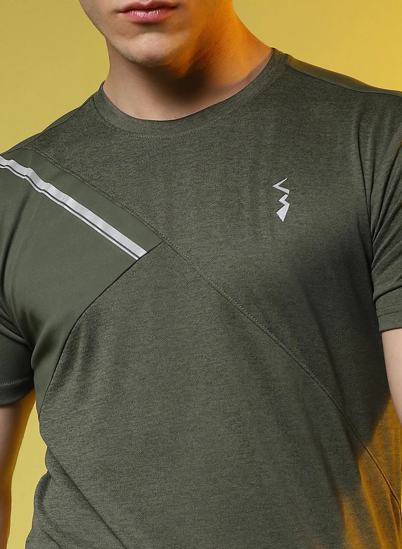 Campus Sutra Men's Olive Green Contrast Heathered Activewear T-Shirt