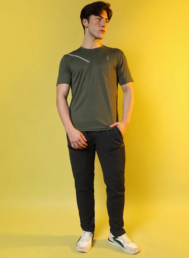 Campus Sutra Men's Olive Green Contrast Heathered Activewear T-Shirt