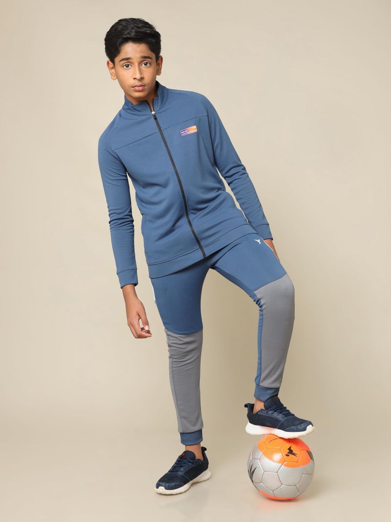 TECHNOSPORT Boy's Slim Fit Solid Zipper Jacket with SPF50+, Anti Static Properties for Regular Use - (BJB139LTN_Light Navy_11-12 Years) - Image 5