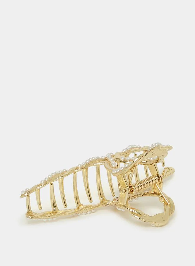 Styli Pearl Detail Twisted Metal Hair Claw