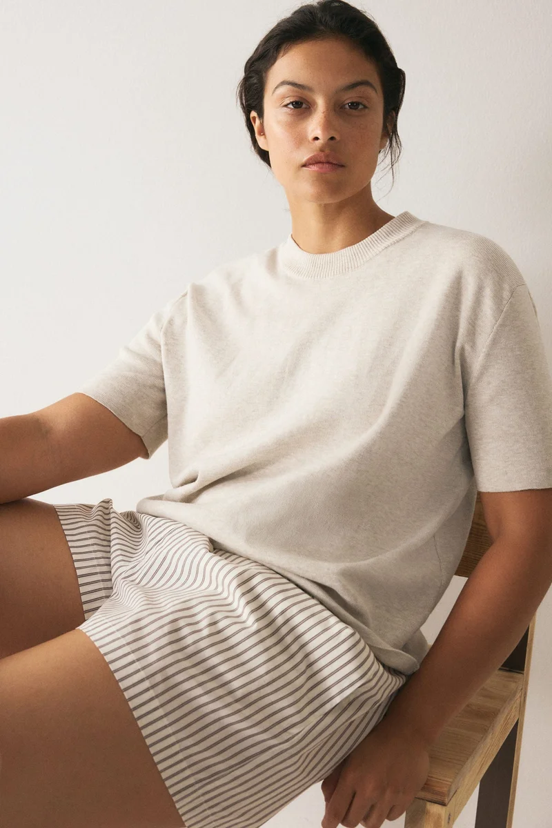 اتش اند ام بلوزة بحياكة ناعمة