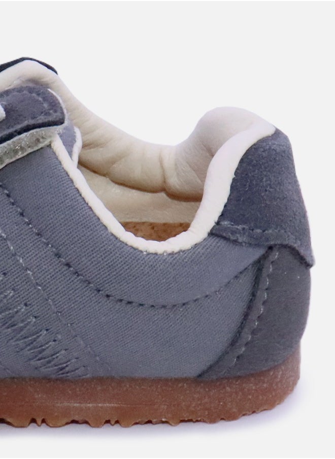hibobi - Boys' Breathable Sneakers Suitable for playing football, running and sports- Gray - Image 1