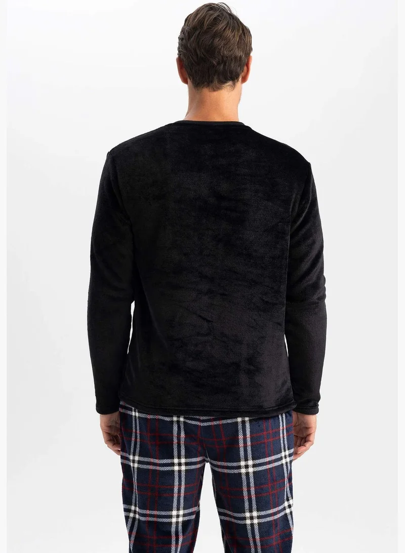 DeFacto  Man Slim Fit Crew Neck Long Sleeve Homewear Knitted Tops for Men | Best Price UAE