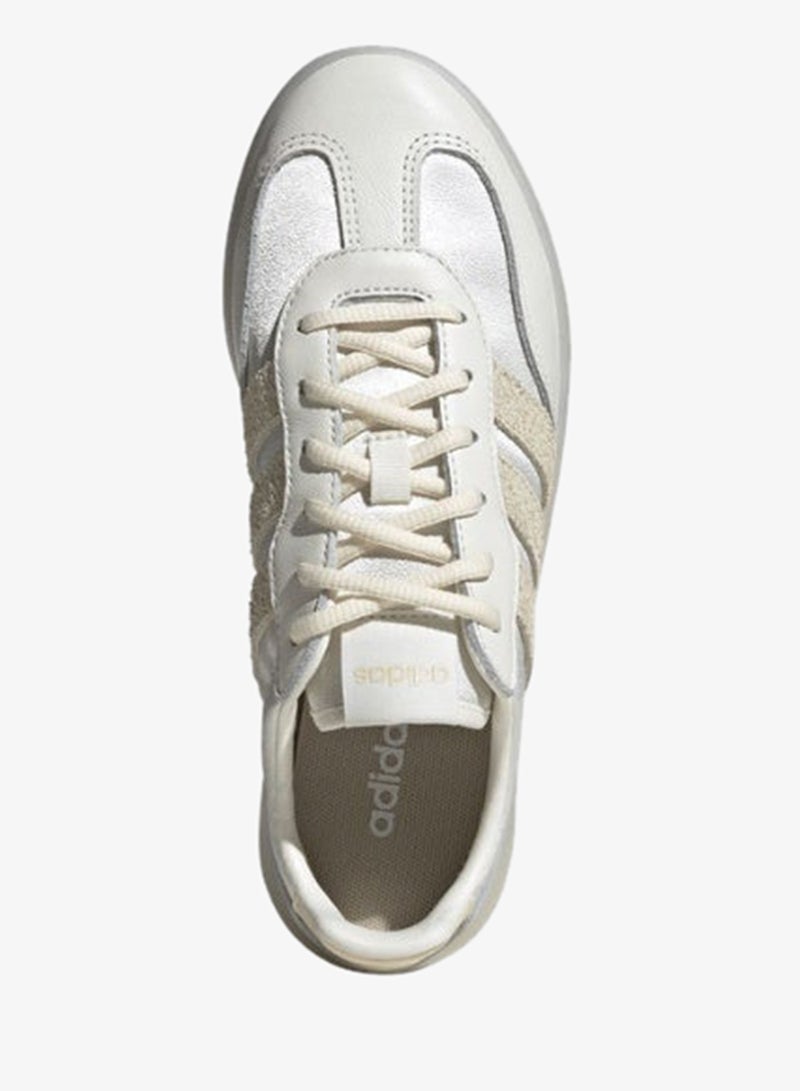 اديداس أحذية باريدا ديكود دبليو الرياضية البيضاء للنساء - Image 3