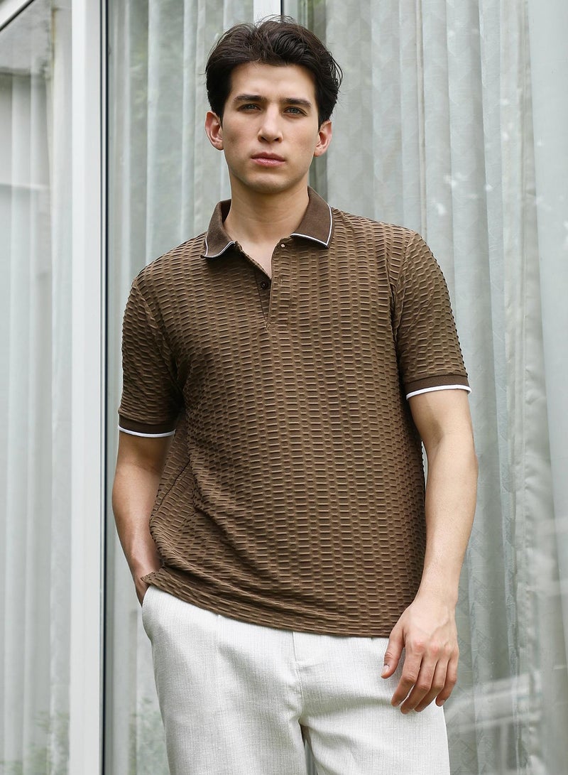 Campus Sutra Men's Brown Textured Polo T-shirt with Contrasting Accents  - Image 2
