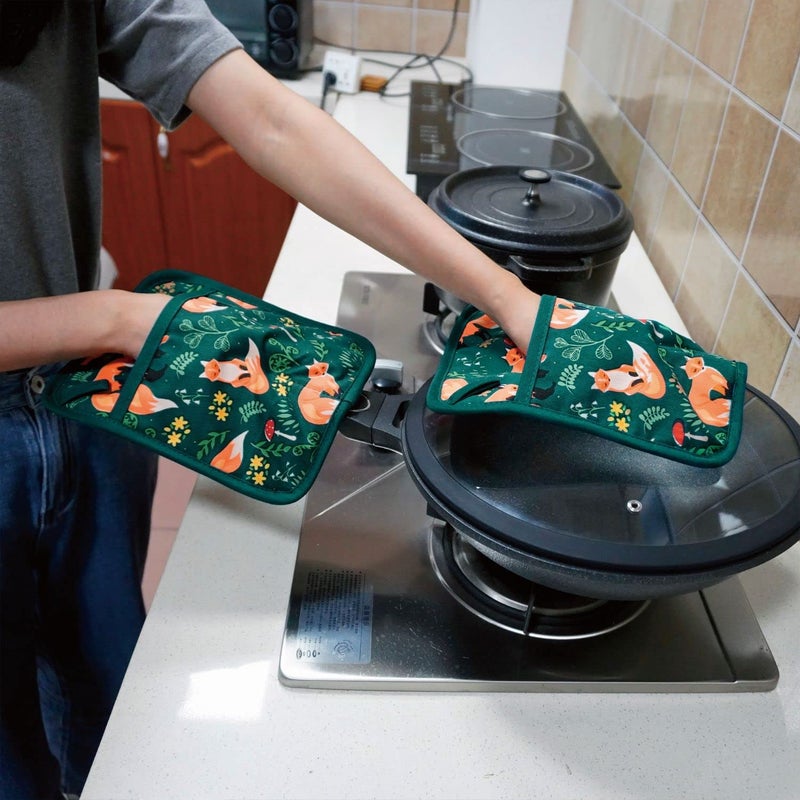 RED LMLDETA Pot Holders Set of 2 Heat Resistant 480â„‰ Kitchen 100% Cotton Comfortable Lining Printing Fox Flower Women Men Home Cooking Baking Microwave BBQ Gift(Fox Flower) - Image 5