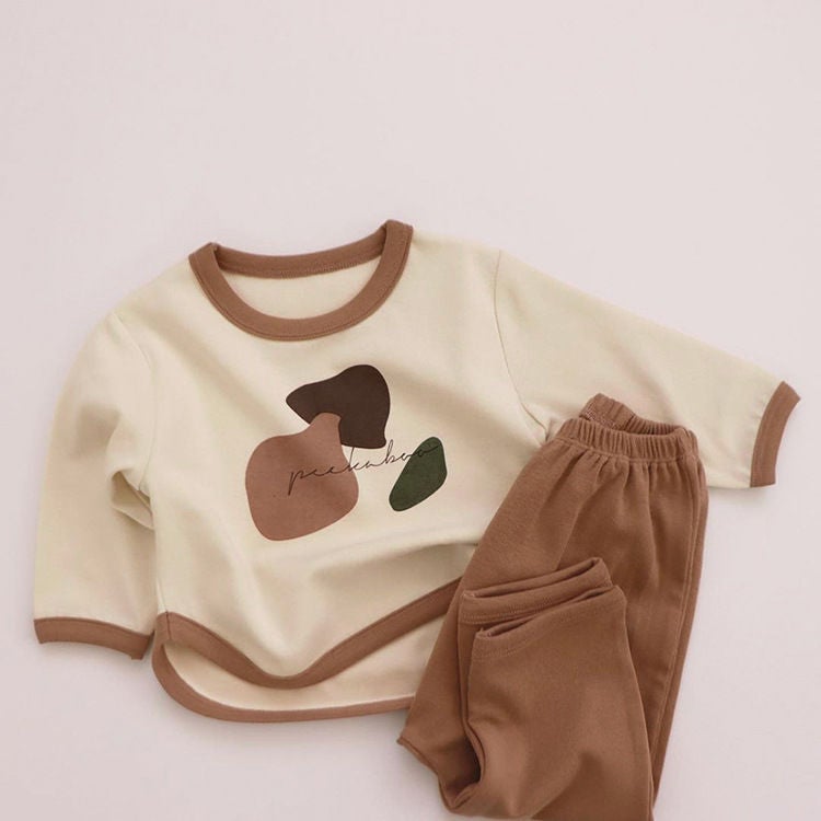 Spring and Autumn New de Velvet childrens western style sweater suit baby home wear pajamas boys and girls baby contrast color two-piece suit Brown red 