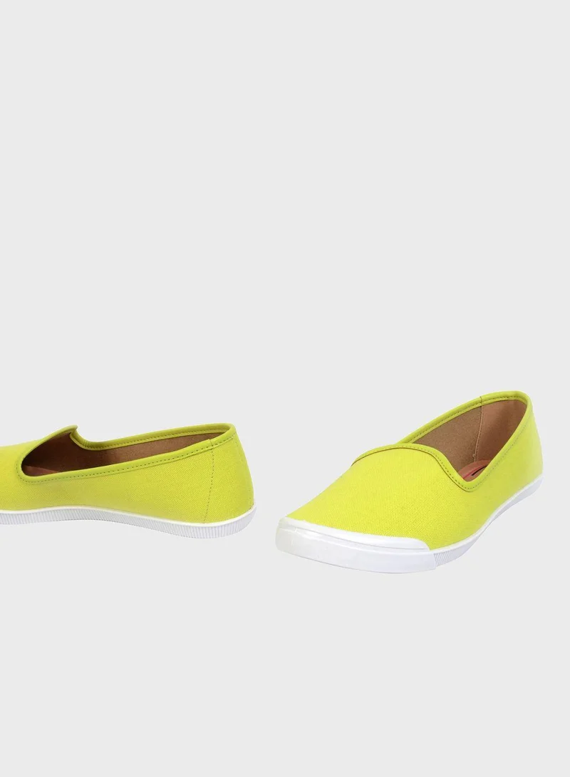 MOLECA Teresa Slip ons