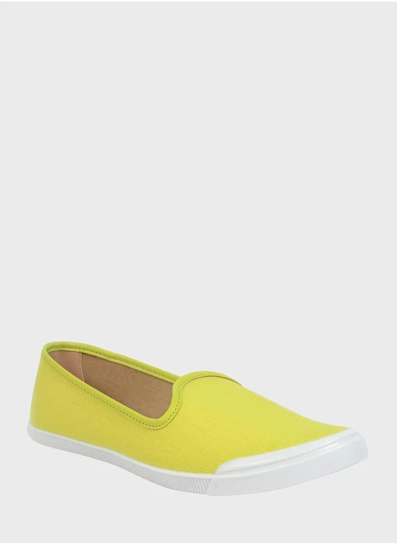 MOLECA Teresa Slip ons