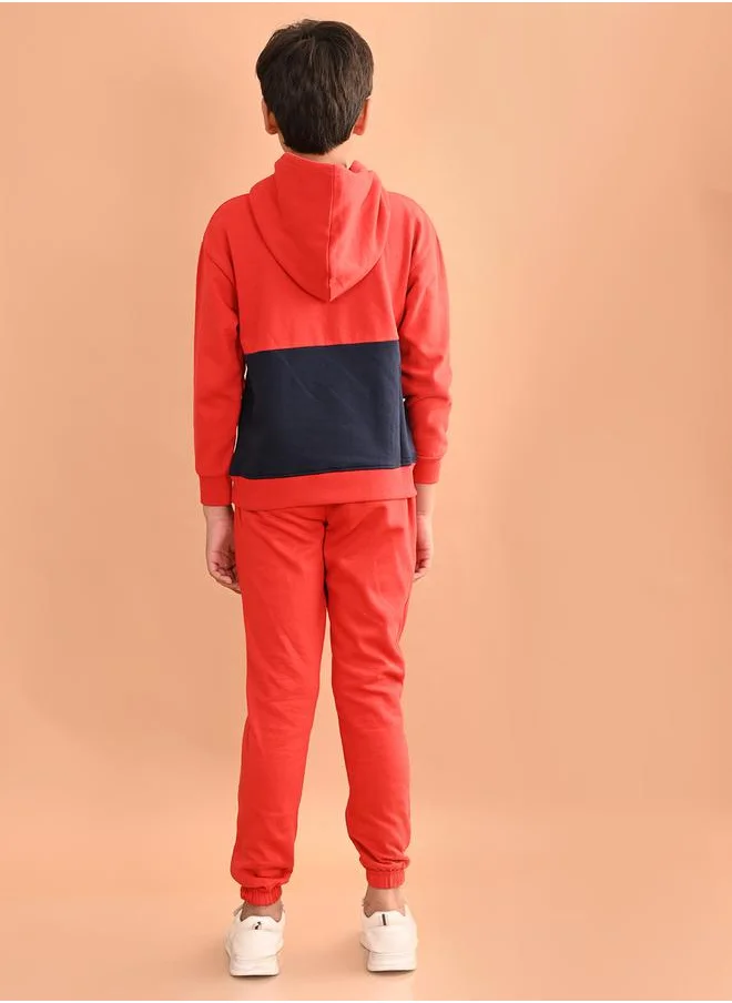 ليل بيكس Color Block Printed Hoodie & Joggers Set by Styli