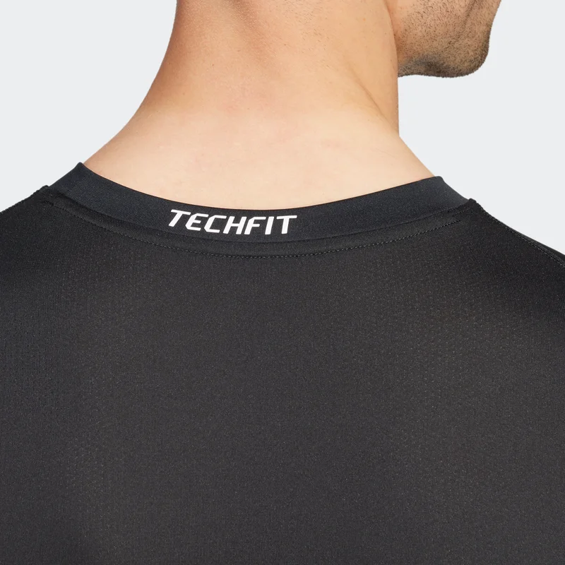 adidas TECHFIT Compression Training Long Sleeve T-Shirt