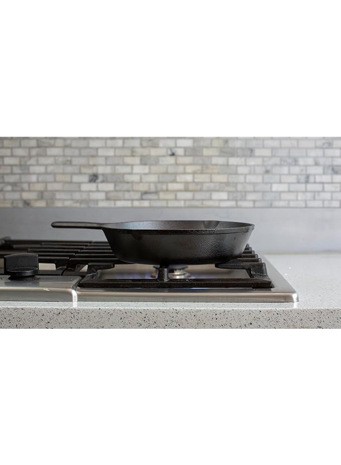 Lodge Pre-Seasoned Cast Iron Skillet (9 Inch, Black) - Image 3