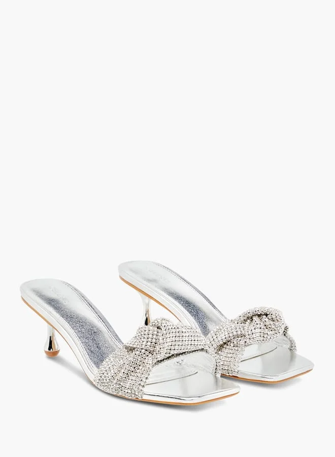 سيليست صنادل نسائية سهلة الارتداء بكعب هريرة مزينة