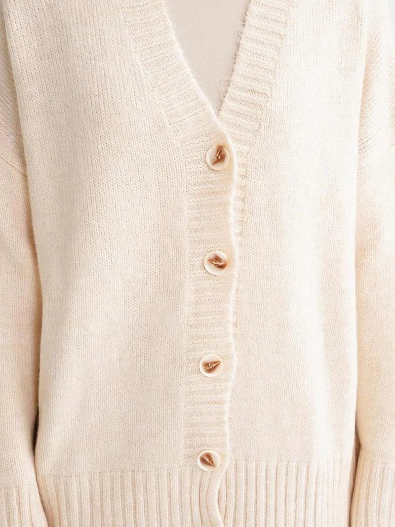 Mixray Ivory Natural Mixray Buttoned V-Neck Ribbed Knit Cardigan for Women | Best Price UAE