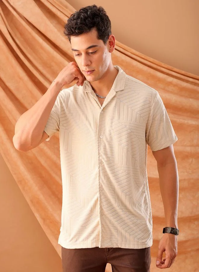 ذا انديان كراج كو Men Slim Fit Solid Half Sleeves Cuban Collar Resort Wear Shirt