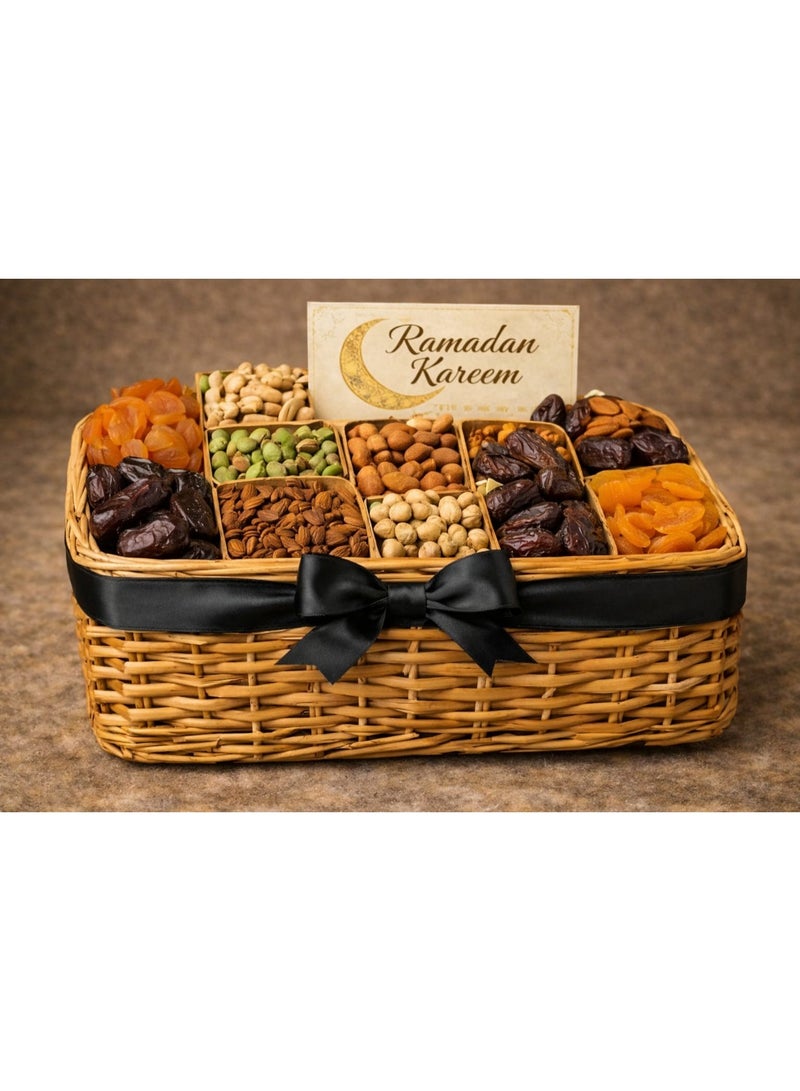 Ramadan Kareem Premium Dates & Dry Fruits Gift Basket with Almonds, Pistachios, Apricots, Cashews & Mixed Nuts – Luxury Ramadan Gift Hamper