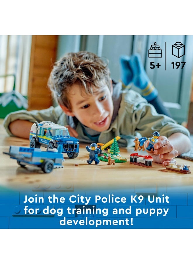 LEGO City Mobile Police Dog Training Set with Toy Car 60369 (Age 5+, 197 Pieces) - Image 3