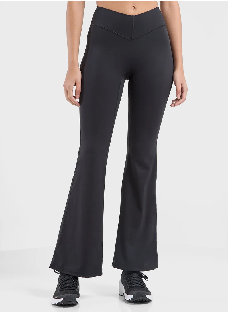 FRWD Halter Neck Sports Bra & Flared Sculpting Leggings