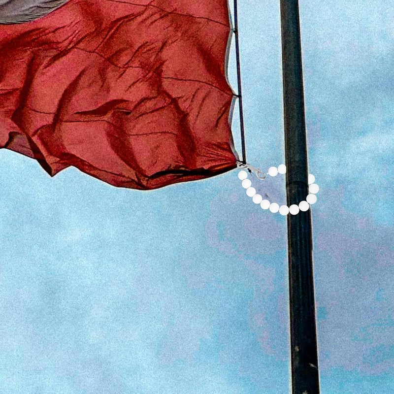 SUPVOX Flagpole Beaded Retainer Ring with Dual-Head Clips 16 White Beads Windproof Chain Outdoor Flagpole Hardware Weight Accessory for Secure Flag Fixing - Image 4