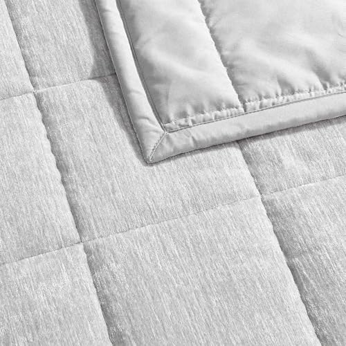 Vera Wang - Queen Quilt Set, Super Soft Bedding Set with Matching Shams, Modern Room Essentials (Chenille Box Solid Silver Grey, Queen) - Image 5