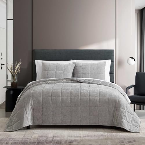 Vera Wang - Queen Quilt Set, Super Soft Bedding Set with Matching Shams, Modern Room Essentials (Chenille Box Solid Silver Grey, Queen) - Image 1