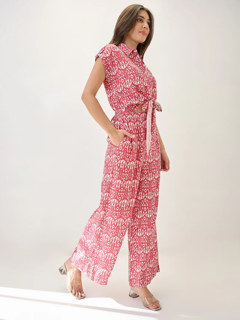 جلو باص جمبسوت نسائي جلوبس بياقة قميص وأكمام ممتدة وطبعات مجردة وفتحات مع ربطة خصر