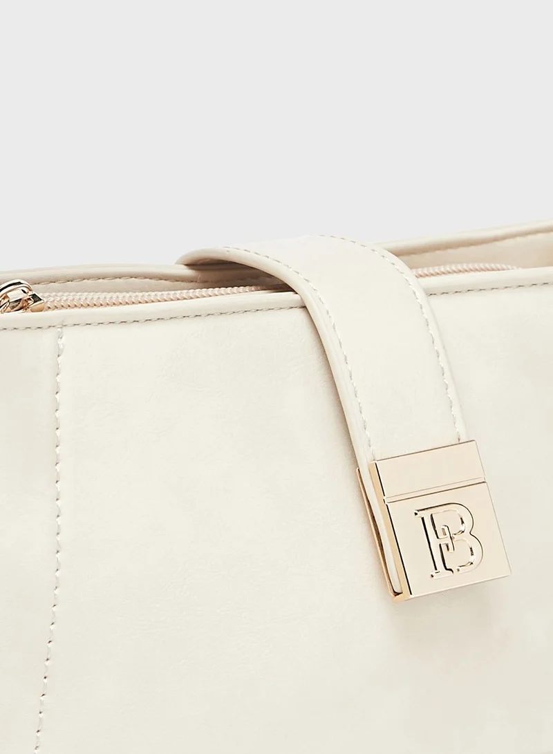 shoexpress Solid Shoulder Bag