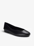 Bata black