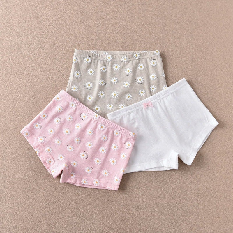 Distribution childrens boxers boxer underwear export childrens clothing ammonia cotton elastic sweat-absorbent breathable boy source factory Nk2025 amine cotton white daisy flat pants 