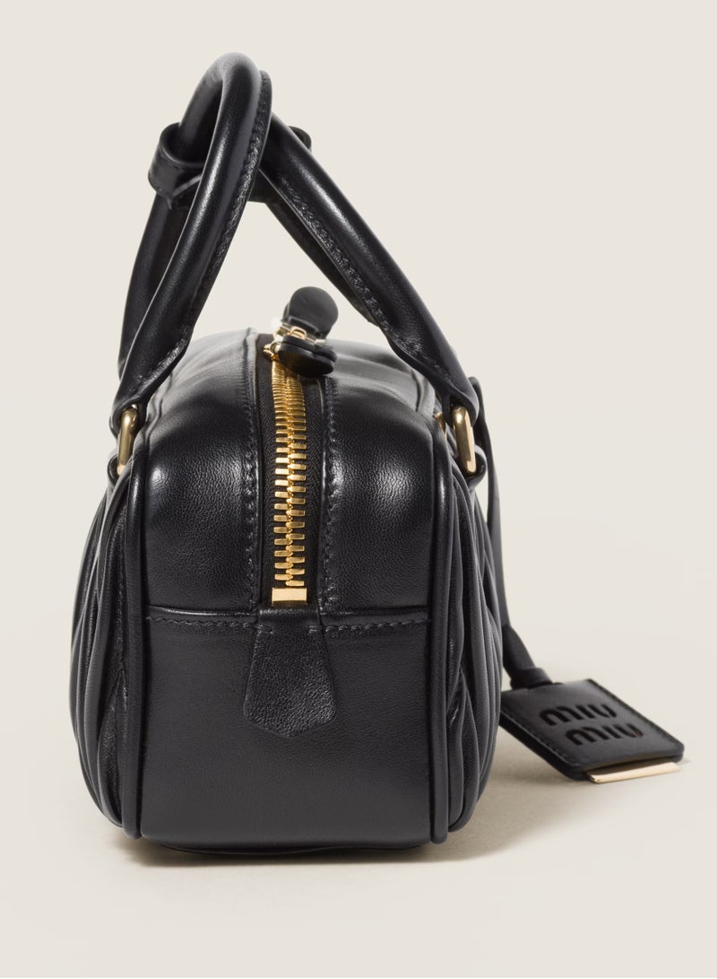 حقيبة ميو أركاديا ماتيلاسيه نابا للنساء، حقيبة توت نسائية، حقيبة كتف نسائية، حقيبة كروس نسائية، حقيبة يد نسائية، أسود