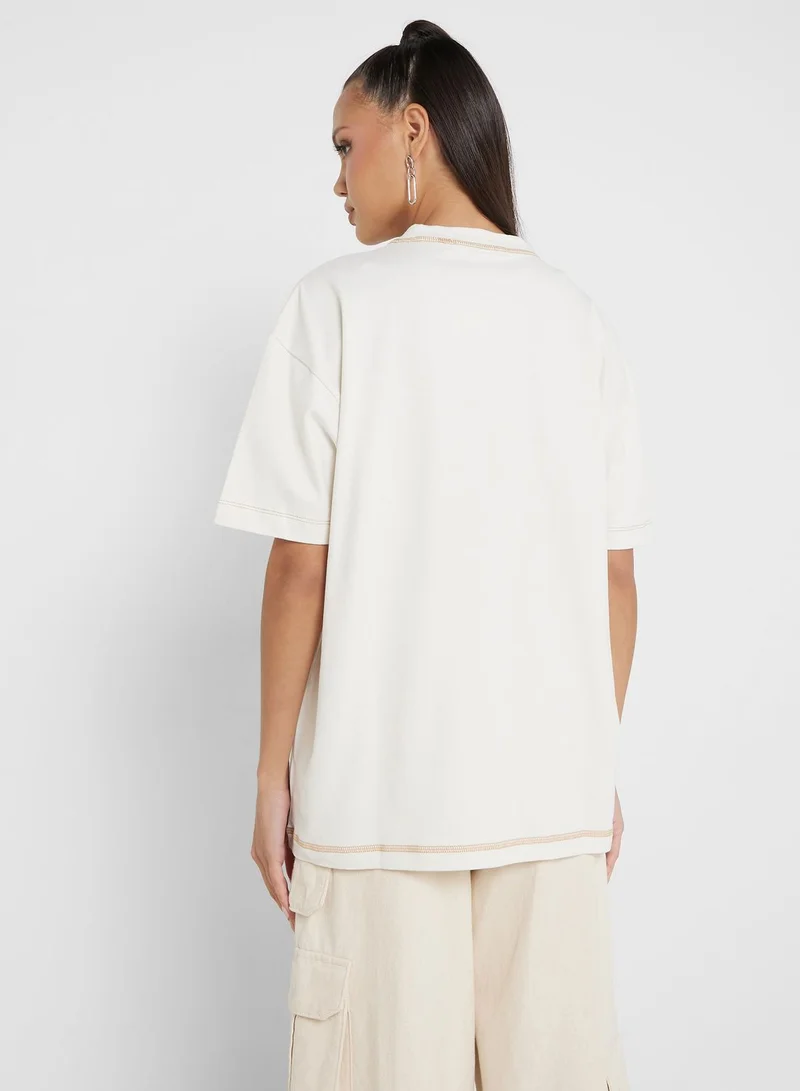 Calvin Klein Jeans Crew Neck Boyfriend Logo T-Shirt