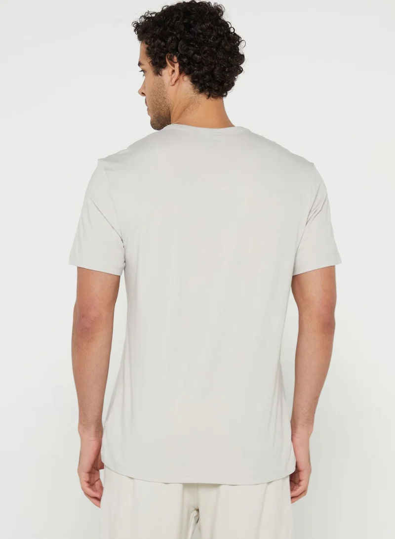 CALVIN KLEIN Logo Crew Neck T-Shirt