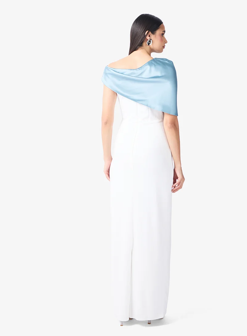 نمشي x فستان بلونين بكتف غير متماثل ودرابيه