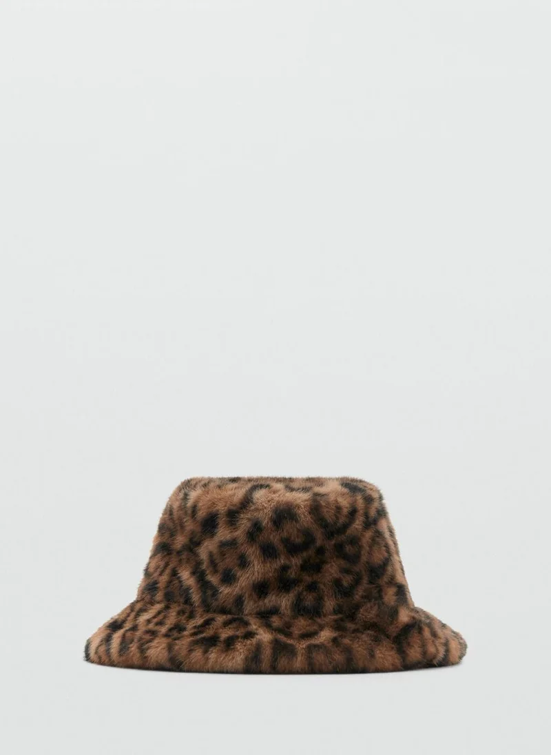 MANGO Leopard-print fur-effect bucket hat