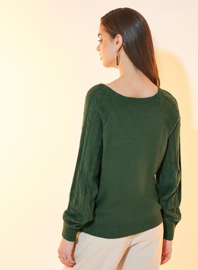 سويتر محبوك بقصة مريحة وأزرار غلق