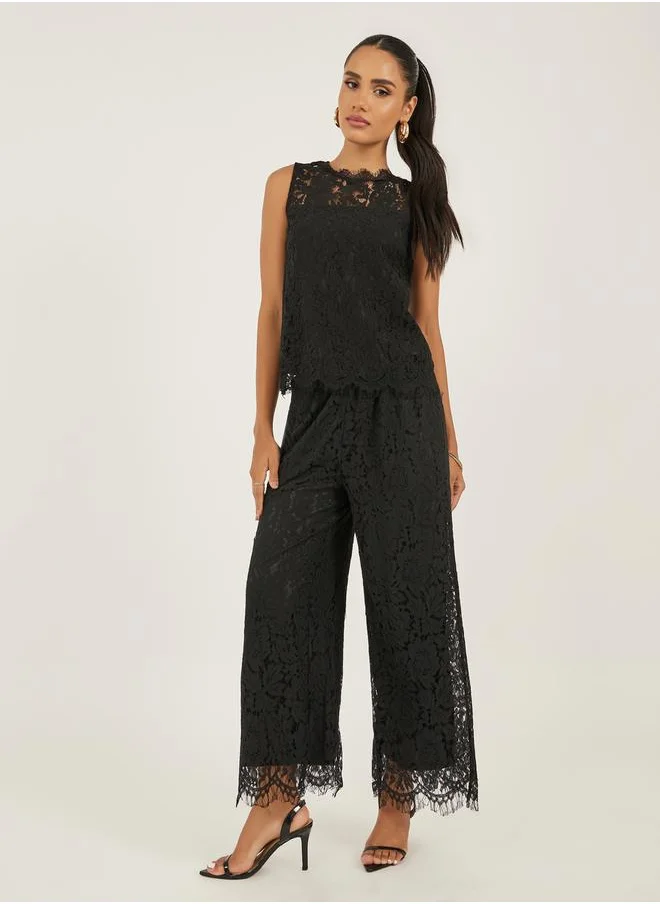 Styli Lace Illusion Neckline Sleeveless Top