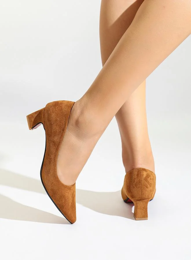Sneak-a-Peek Sneak-a-Peek Pointed Toe Block Heel Shoes