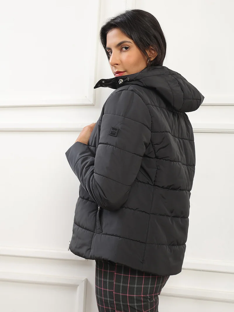 globus Globus Women Black Mock Neck Front Zip Winter Wear Insulator Puffer Jacket With Detachable Soft Functional Hood