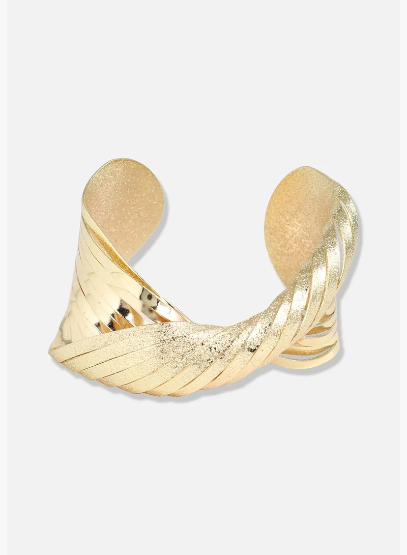 SOHI Gold Plated Designer Stone Party Bracelet For Women