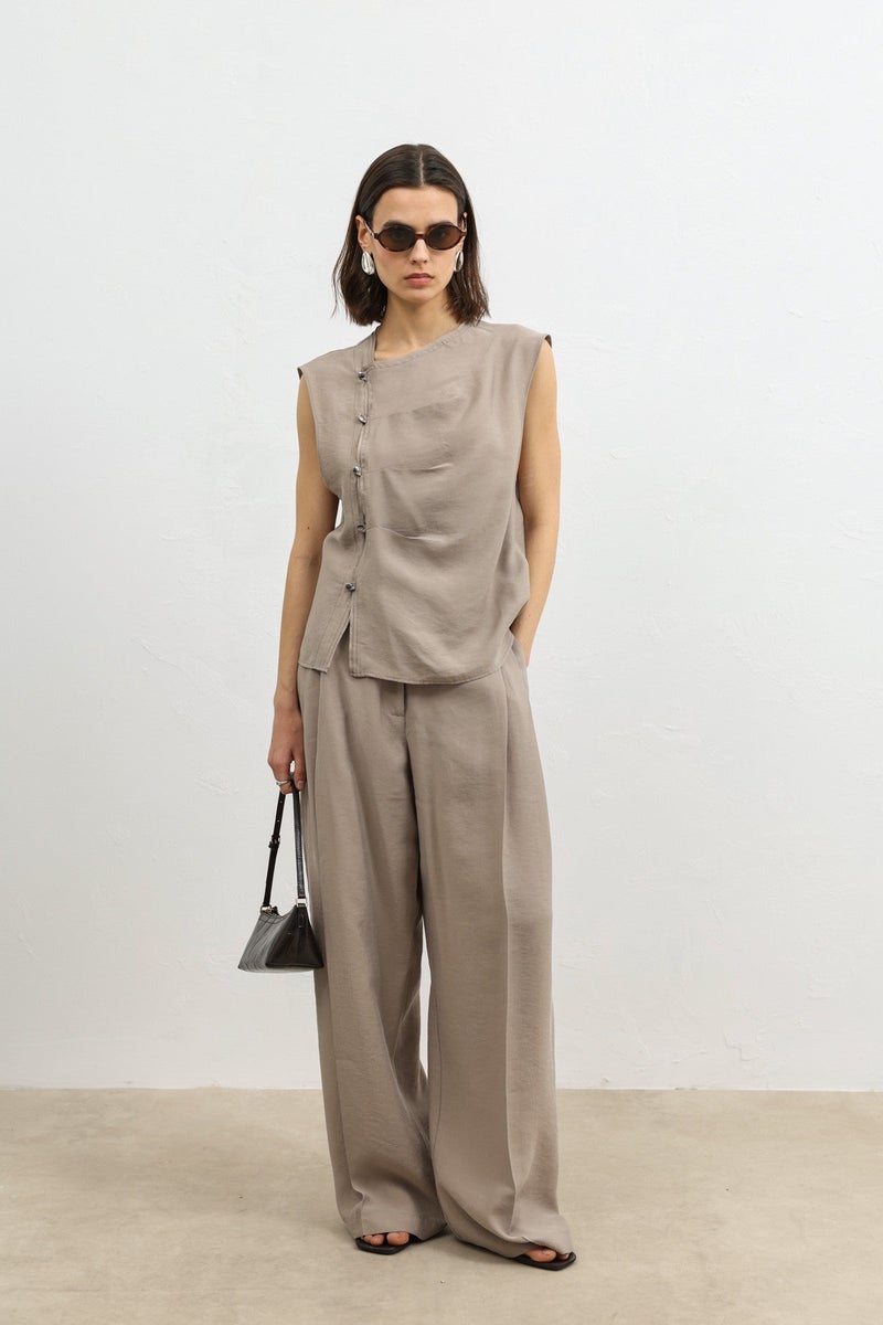 Antioch Women's Button-Down Top with Lyocell Blend - Image 3