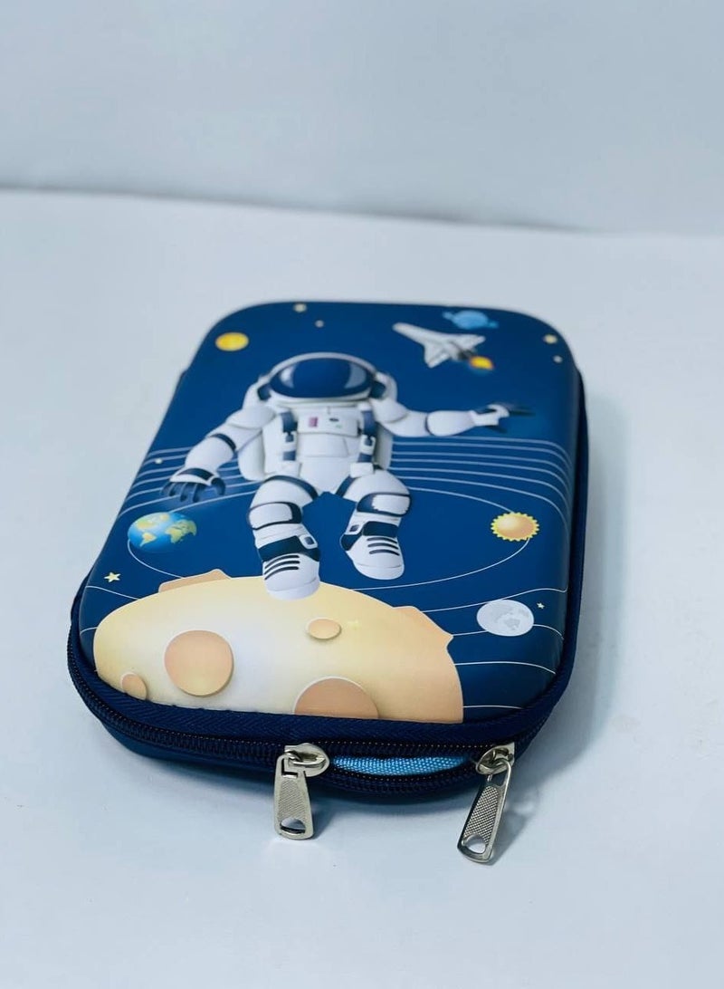 Spaceman Pencil Case with Raised Face, Leather Material, Silicone Face, 2 Zippers in Different Colors - Image 2
