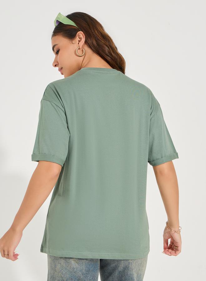 ستايلي تيشيرت قطن فضفاض بتفاصيل مُطرّزة - Image 5