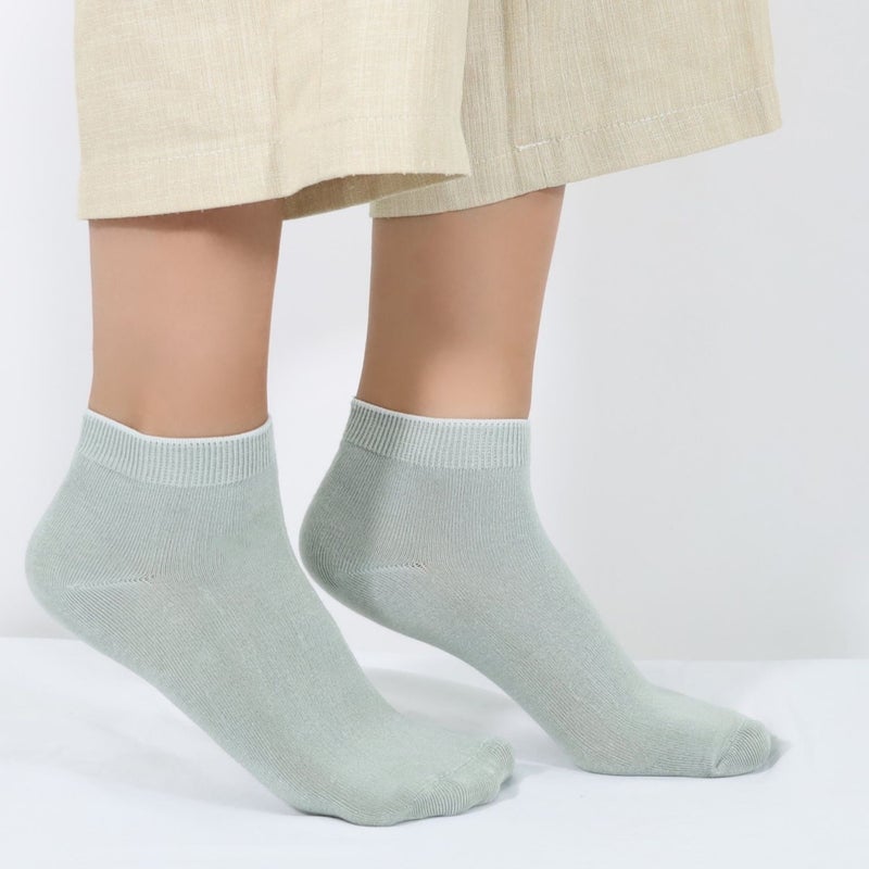 Kral Socks Women's Bamboo Booties (3 Pieces) Invisible Seamless Perfumed Short Summer Women's Socks  - Image 4