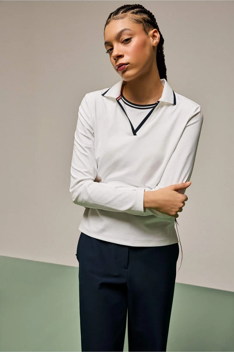 ديفاكتو Standard Fit Long Sleeve Sports Polo T-Shirt