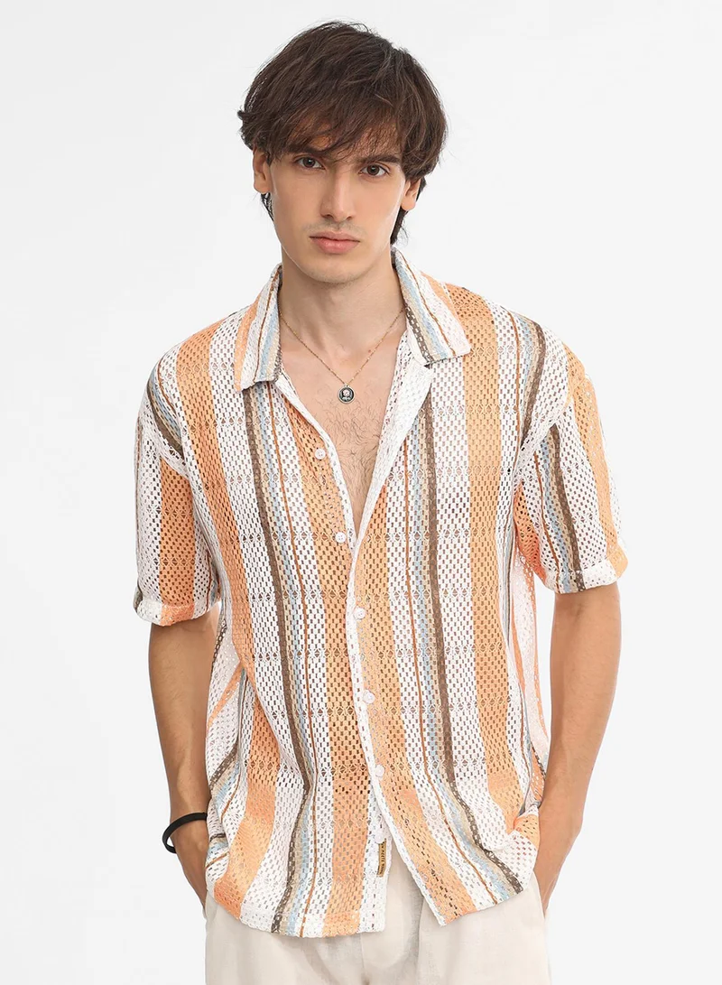 كامبوس سوترا قميص رجالي محبوك كبير الحجم باللون البرتقالي والبيج بياقة كوبية وأكمام قصيرة للاستخدام اليومي