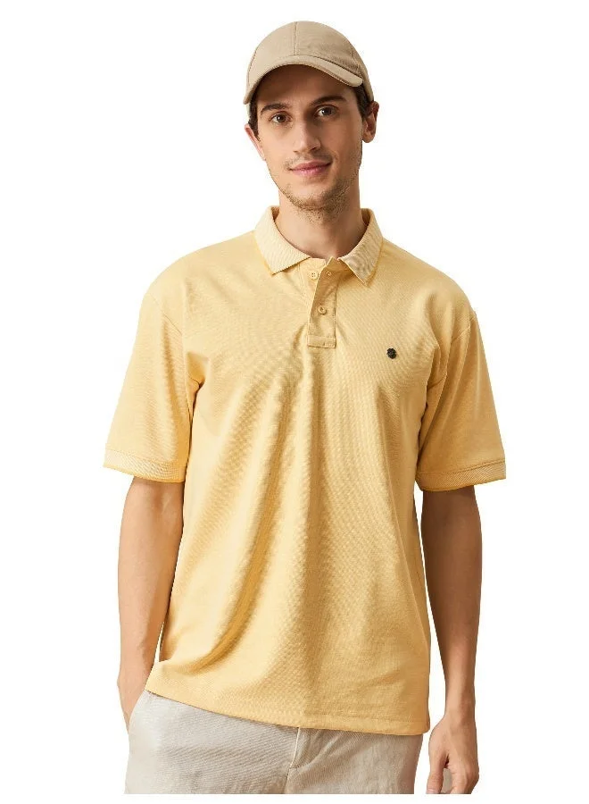 Beyoung Corn Yellow Melange Texture Regular Fit Solid Polo Tshirt