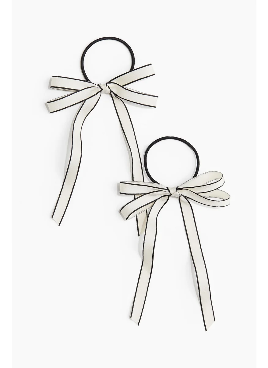 اتش اند ام 2-Pack Bow-Detail Hair Elastics